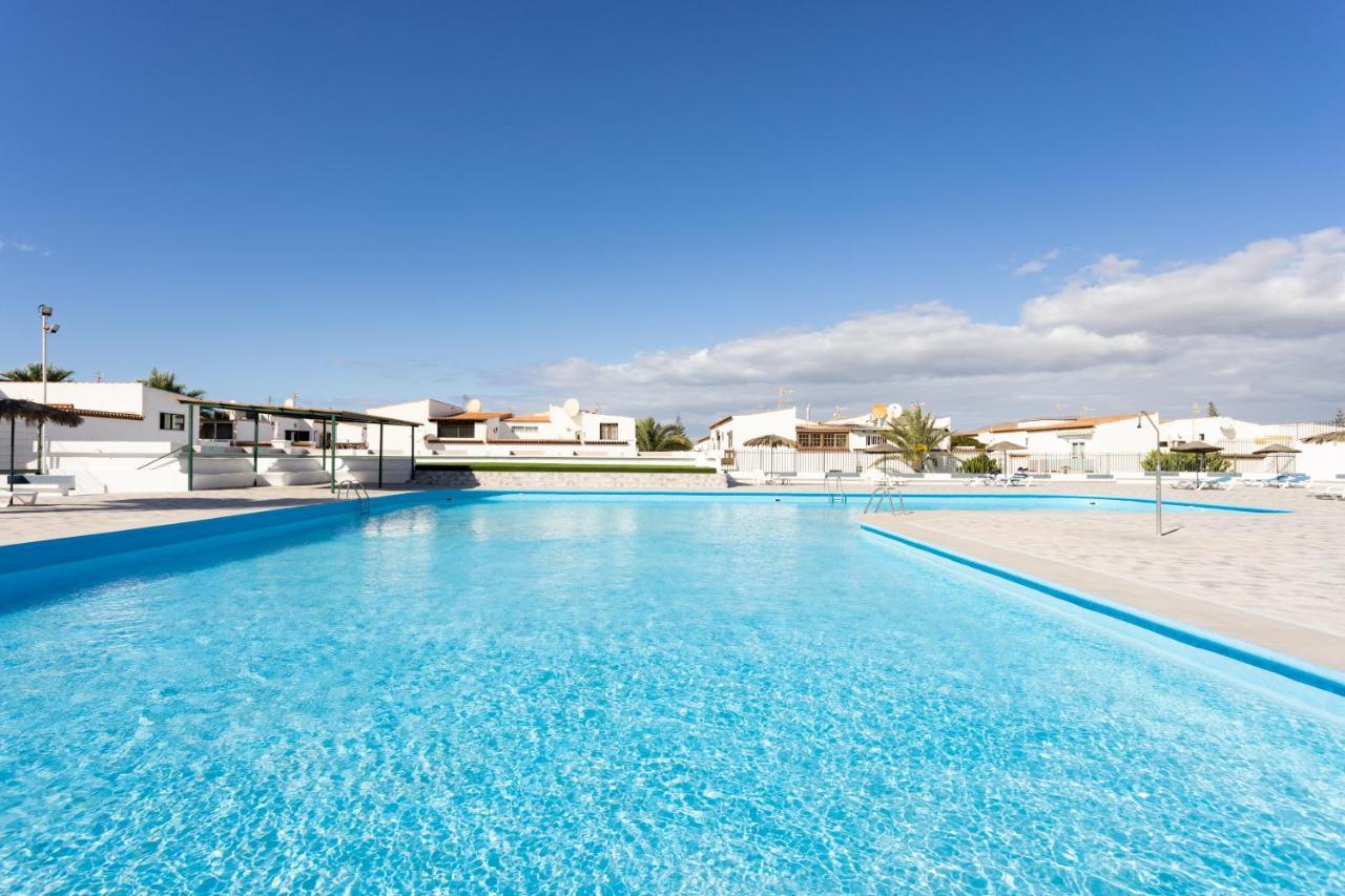 Ohana Townhouse Arona  Exteriér fotografie