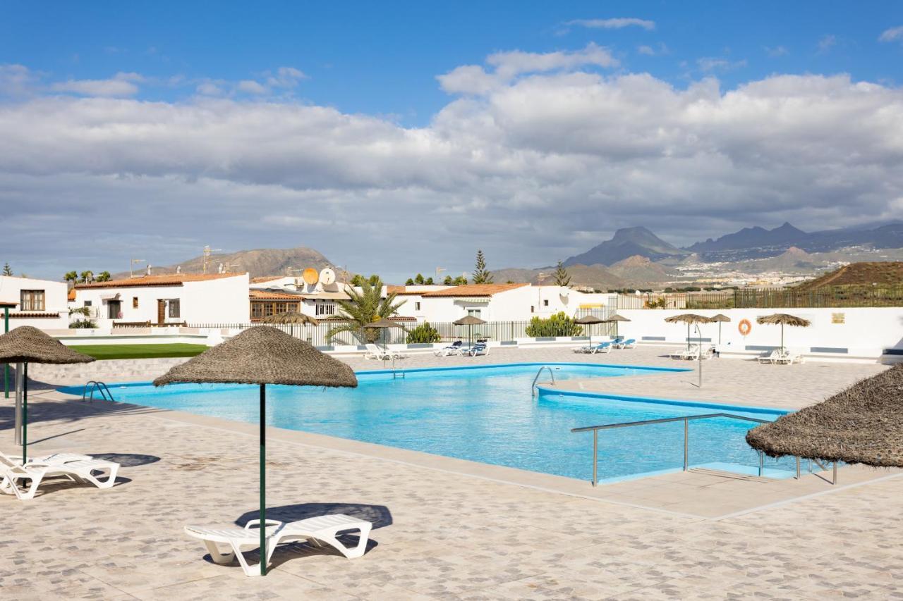 Ohana Townhouse Arona  Exteriér fotografie